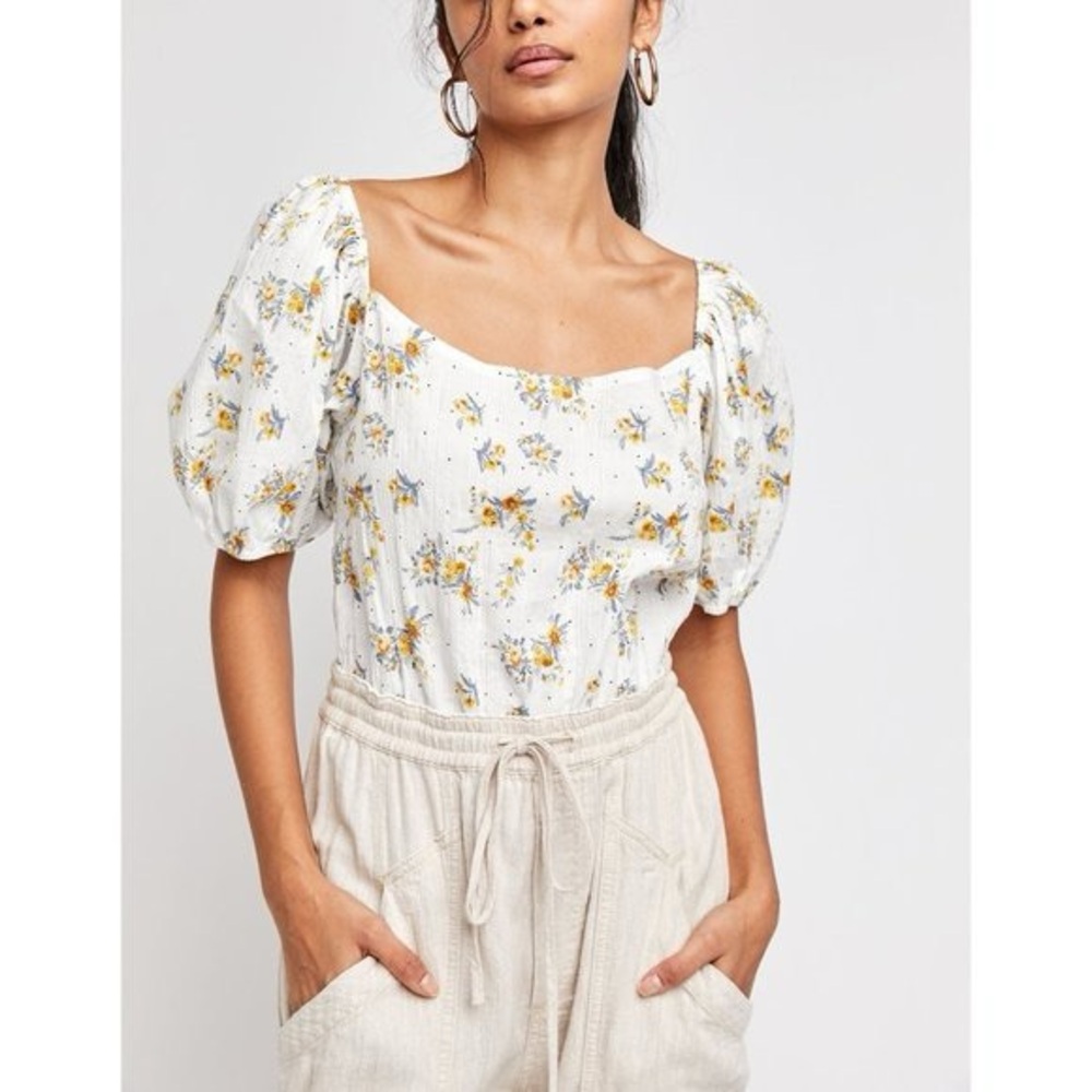 1 hour sale. Free People, floral top (Angela body suit, snaps at crotch), medium